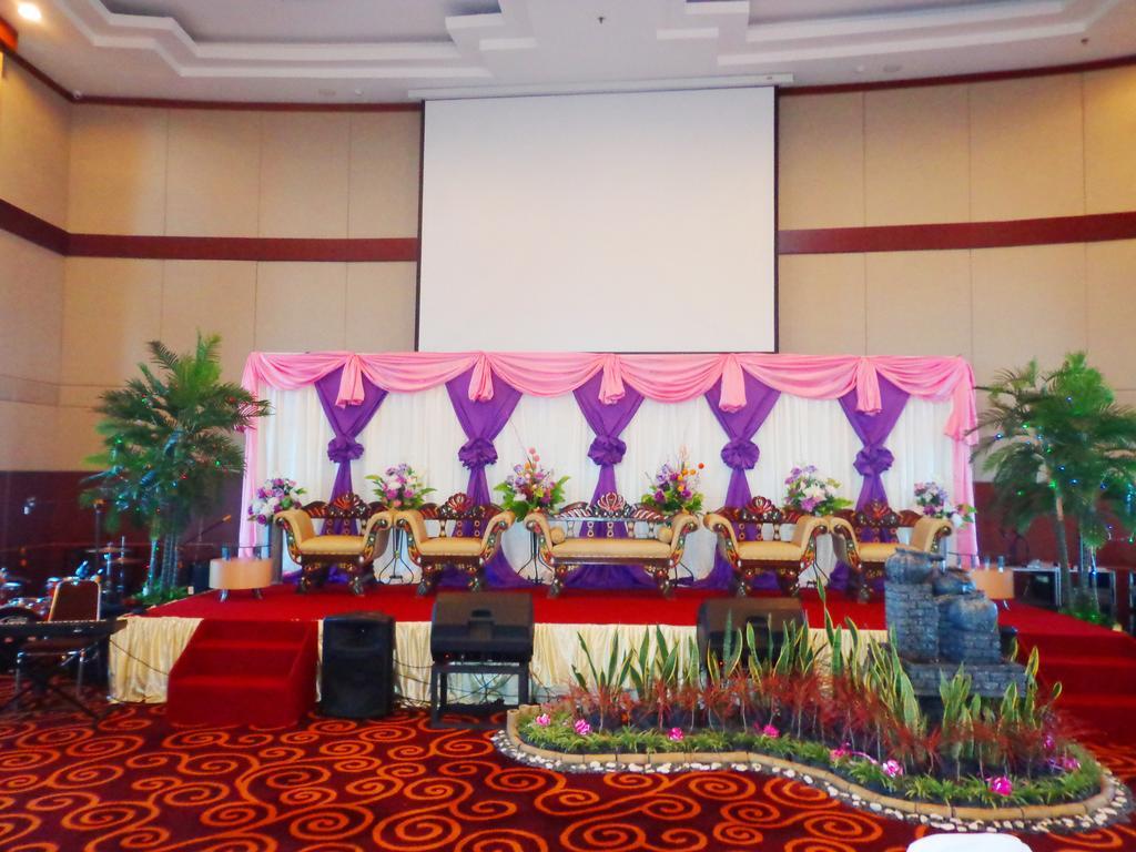 Sapadia Hotel Siantar Pematangsiantar Exterior foto