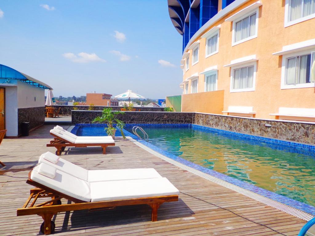 Sapadia Hotel Siantar Pematangsiantar Exterior foto